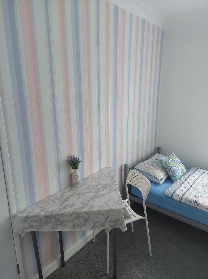 Home Accommodation Southampton Eksteriør bilde
