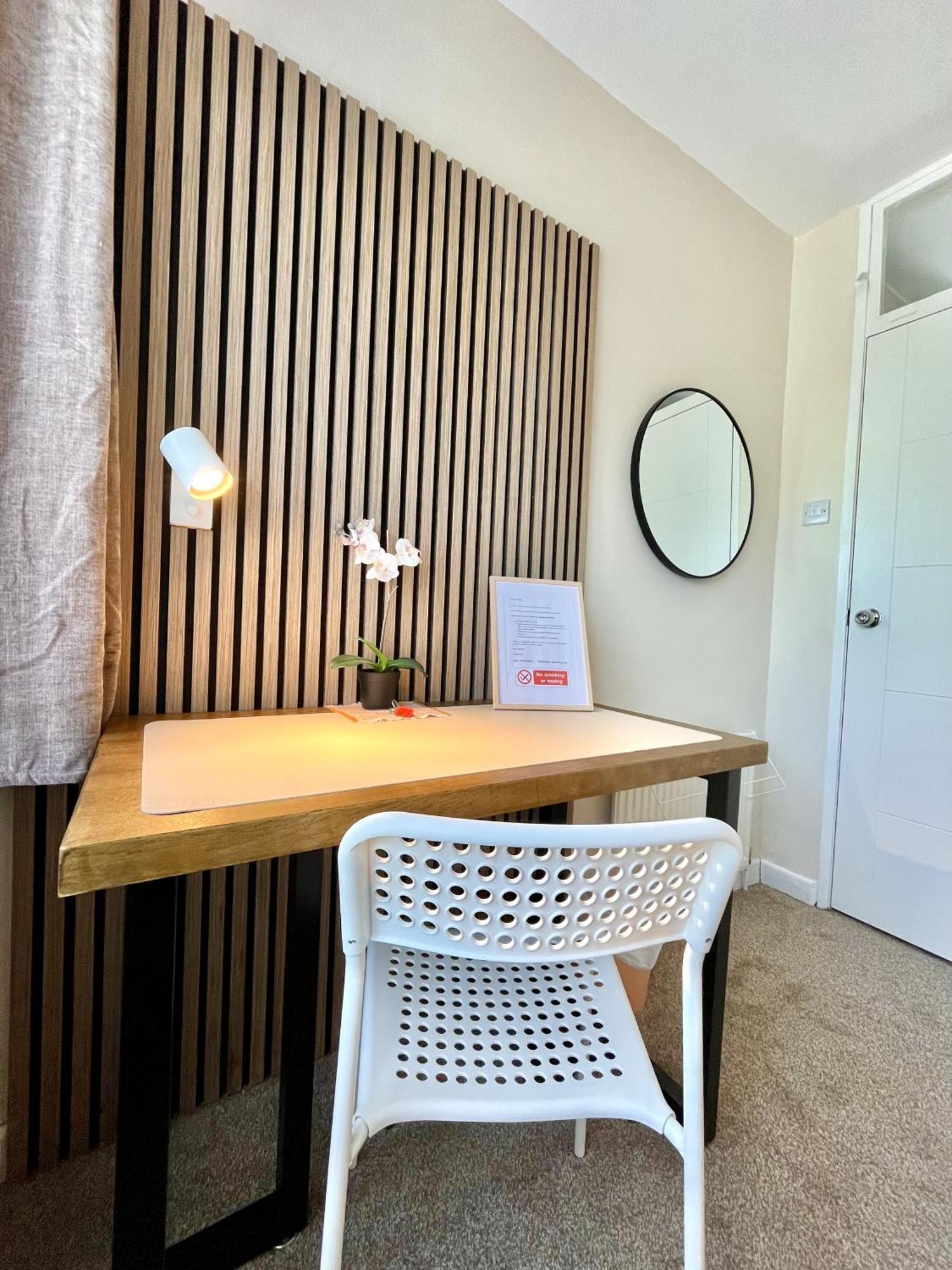 Home Accommodation Southampton Eksteriør bilde