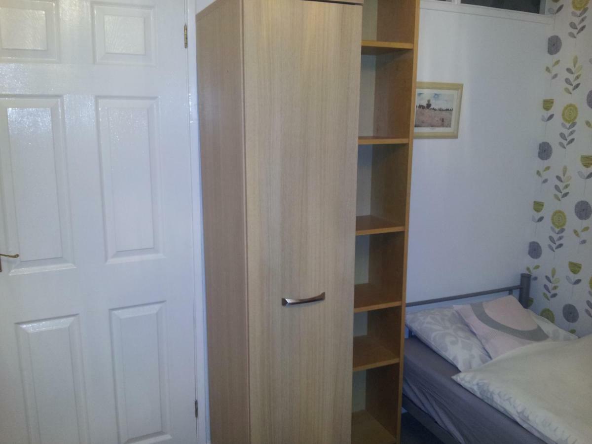 Home Accommodation Southampton Eksteriør bilde